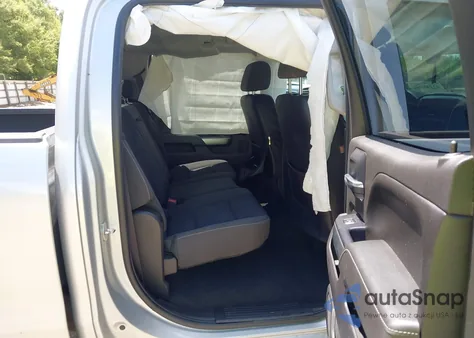 2015 Chevrolet Silverado 2500Hd Lt z USA, uszkodzony, nr VIN 1GC1KVEG8FF612423